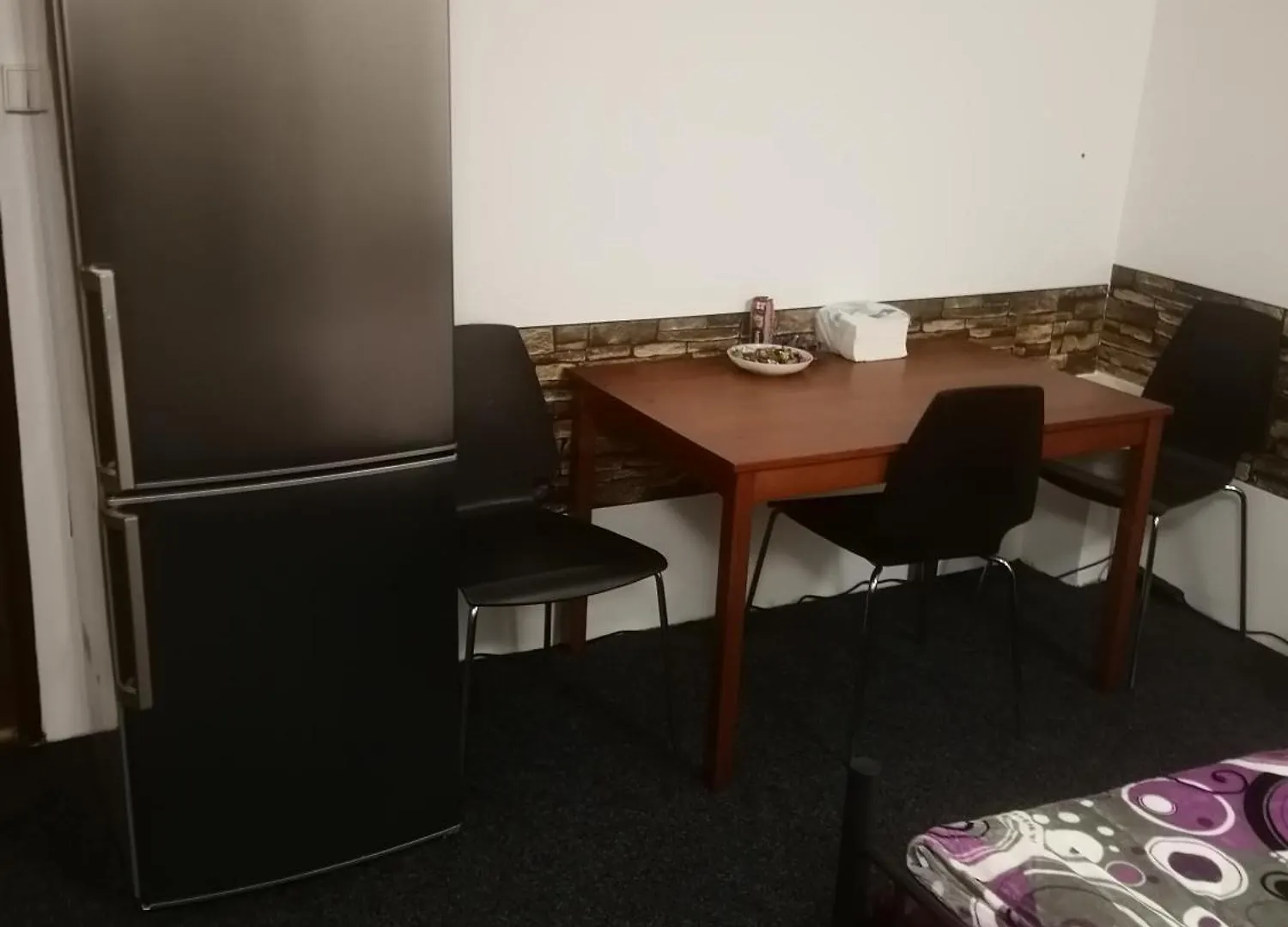 Konukevi Rena Otel Prag