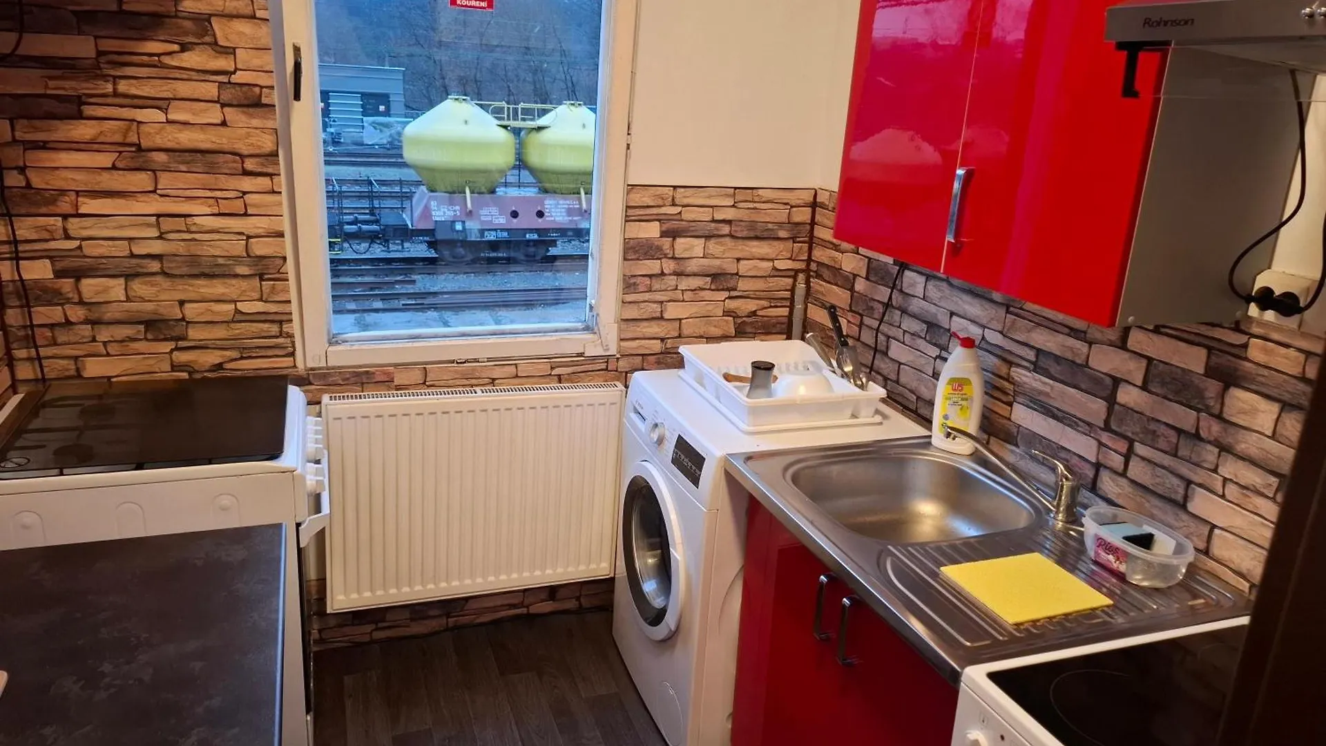 Konukevi Rena Otel Prag